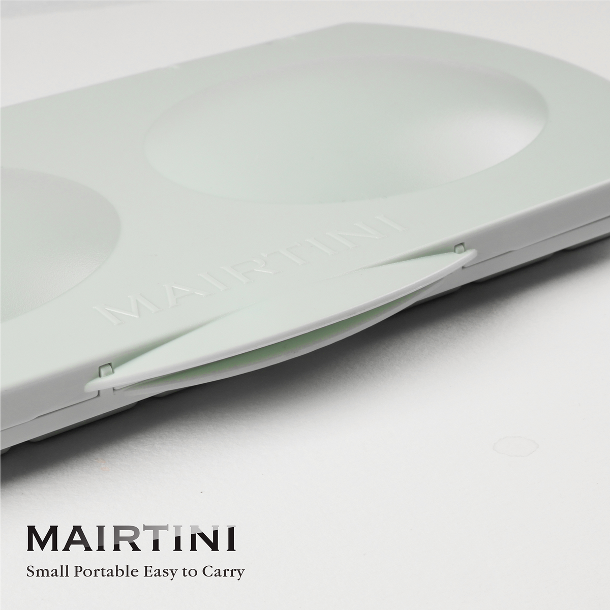 Mairtini Academy Aquarell-Set in halben Näpfchen, 24 Farben (Ovaler Premium Metallkasten) - SETL