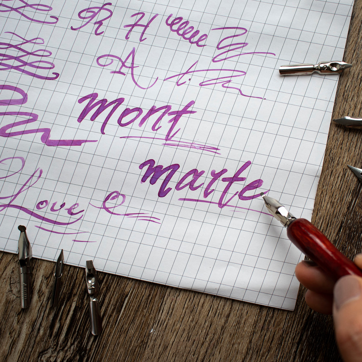 Mont Marte Kalligrafie Set Signature - Holzfederhalter mit 9 Spitzen - SETL
